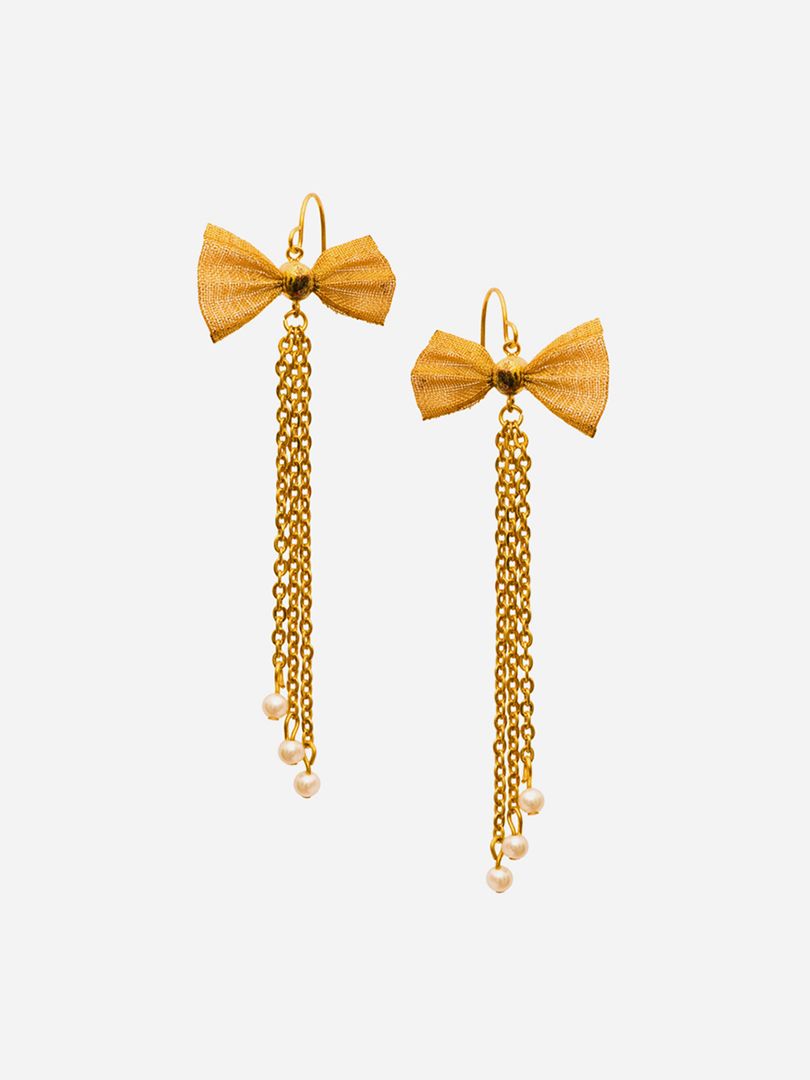 Gold earrings for women